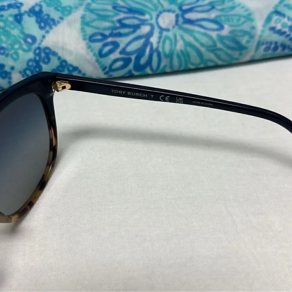 Tory Burch TY 7131 Navy Blue Tortoise Gold Tone Hardware 100 UV Prot Sunglasses